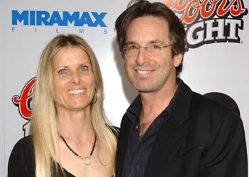 La ex esposa de Robert Carradine lo acusa de un accidente automovilístico intencional en 2015