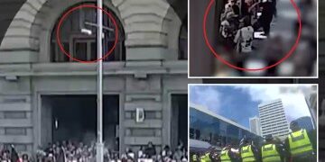 La familia del 'intrépido' piloto en formación entre los 3 muertos cuando el avión se estrelló contra las olas revela que no estaba destinado a estar a bordo