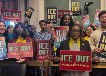 La mayoría de los concejales de la ciudad de Filadelfia respaldan la nueva legislación “ICE Out”