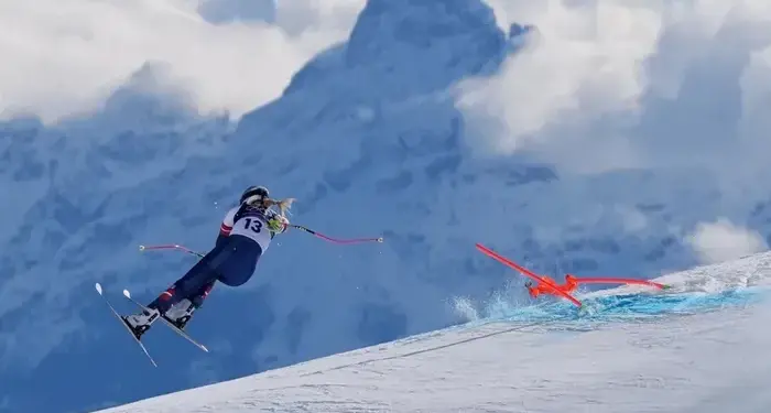 Lindsey Vonn Breaks Leg in Downhill Crash at Winter Olympics, in Stable Condition After Surgery