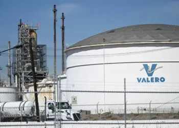 California Refinery Closures Spell Trouble for Fuel Prices, Supply: Experts