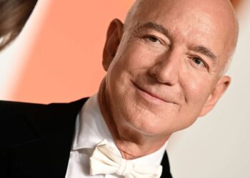Los despidos del Washington Post se atribuyen a pérdidas que equivalen a un error de redondeo para Bezos