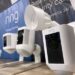 Las cámaras de seguridad Ring se exhiben en un estante de una tienda Best Buy el 1 de junio de 2023 en San Rafael, California.