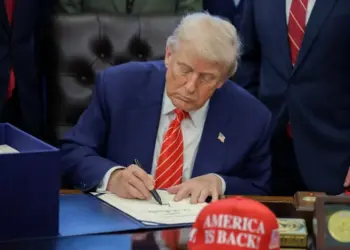 Trump Says He’s Still Looking ‘Seriously’ at Sending $2,000 Tariff Rebate Payments