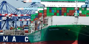 Trump Signs Order to Impose 10 Percent Global Tariffs After Supreme Court Ruling