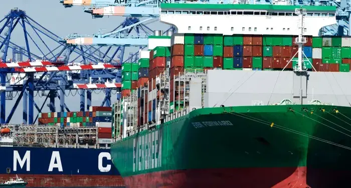 Trump Signs Order to Impose 10 Percent Global Tariffs After Supreme Court Ruling