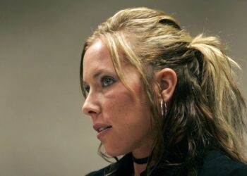 ¿Qué cargos enfrenta la ex de Eminem, Kim Scott, después de un accidente por conducir bajo la influencia del alcohol?