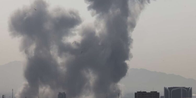 Estados Unidos e Israel lanzan una guerra ilegal contra Irán y piden un cambio de régimen