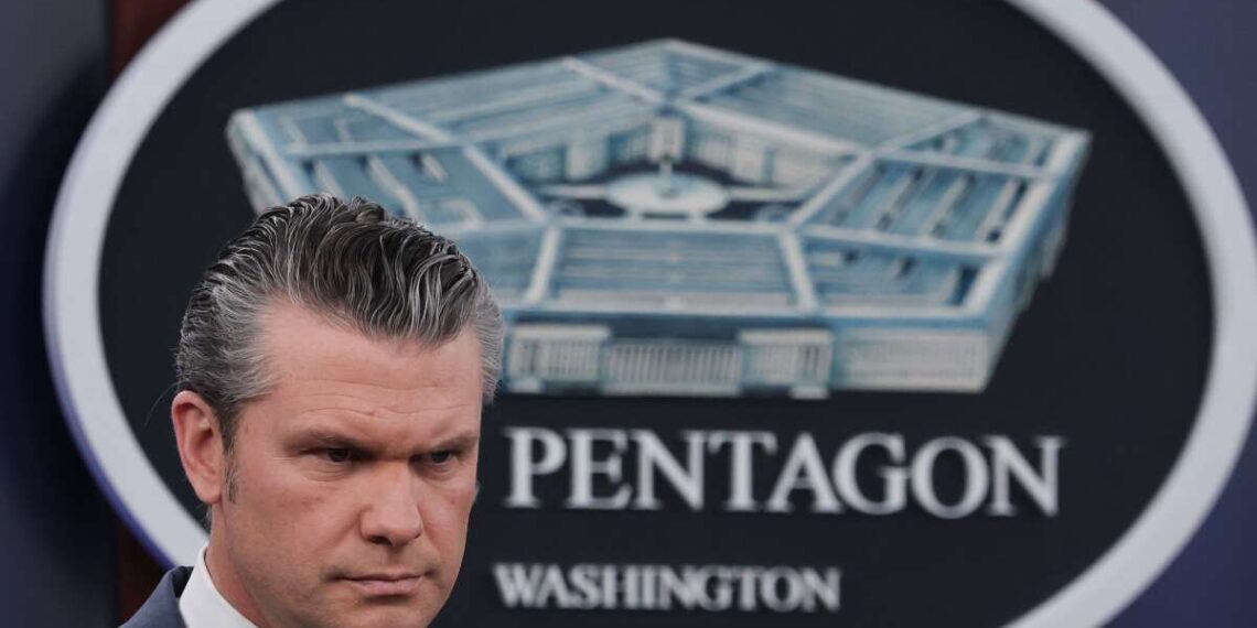 Hegseth ora por la “violencia abrumadora” en Irán en el “nombre de Jesucristo”