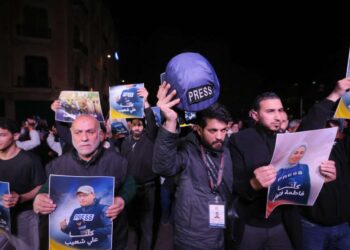 Israel admite que publicó una foto retocada con Photoshop del periodista asesinado como prueba de que era parte de Hezbollah