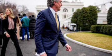 La EPA no exige sistemáticamente advertencias sobre los pesticidas relacionados con el cáncer