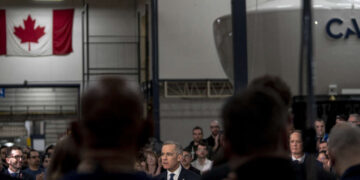 Los críticos critican el plan de Carney para impulsar la economía de Canadá a través de la industria militar