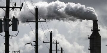 Los estados demandan para impedir que la EPA reduzca la norma que permite la regulación de los gases de efecto invernadero