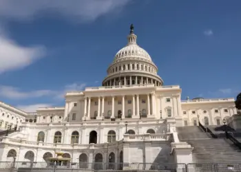 Senators Weigh Plan to End DHS Shutdown