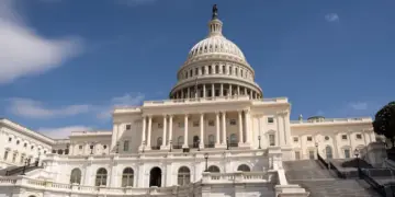 Senators Weigh Plan to End DHS Shutdown