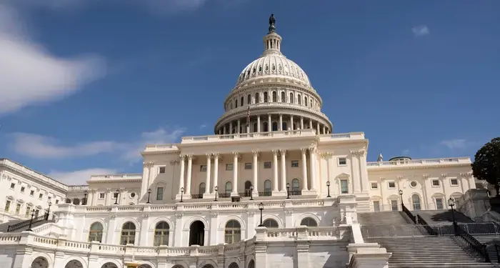 Senators Weigh Plan to End DHS Shutdown