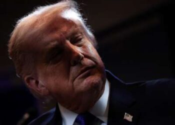 Menos de un tercio de los votantes estadounidenses dicen que aprueban la guerra de Trump contra Irán