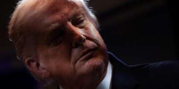 Menos de un tercio de los votantes estadounidenses dicen que aprueban la guerra de Trump contra Irán