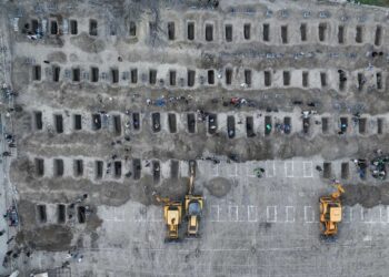 Rubio dice que Estados Unidos tuvo que atacar a Irán porque Irán se defendería si fuera atacado