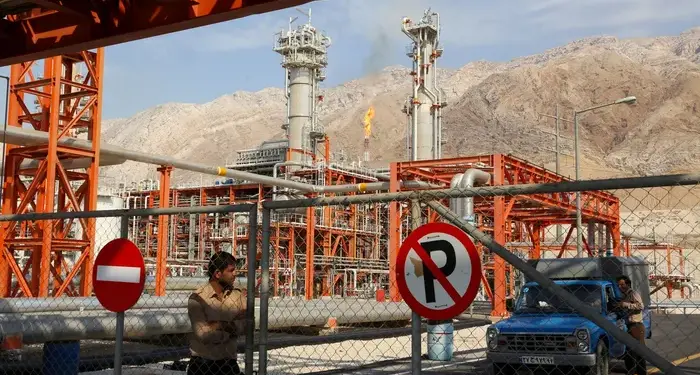 Trump Extends Pause on Iranian Energy Strikes to April 6