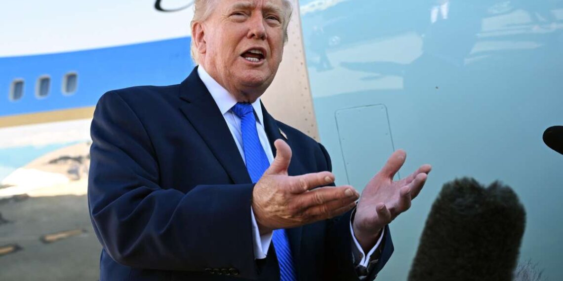 Trump retrasa amenaza de “destruir” los sitios energéticos de Irán