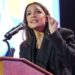 AOC renueva llamado para derrocar a Trump luego de informe sobre su exclusión de la sala de situación