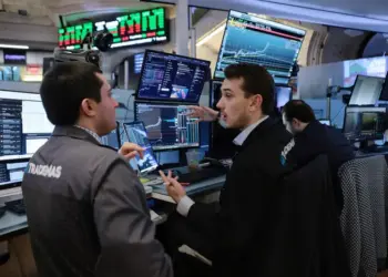 Wall Street Review: S&P 500 Surpasses 7,100 for First Time