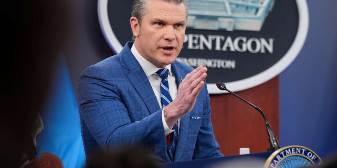 El secretario de Defensa utiliza una historia bíblica para criticar a la prensa que “odia a Trump”