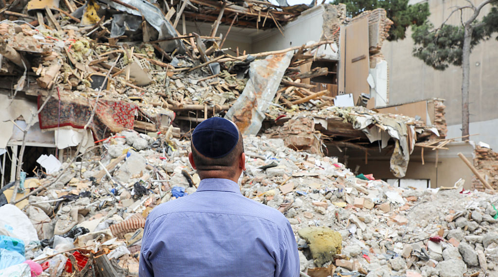 Estados Unidos e Israel afirmaron estar luchando por las minorías iraníes, mientras las bombardeaban