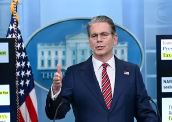 US Sanctions 35 Individuals, Entities to Dismantle Iran’s Shadow Banking