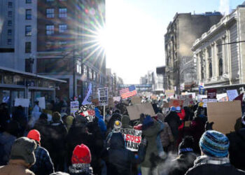 Fiscal de MN investiga arresto de ICE de ciudadano estadounidense como posible secuestro