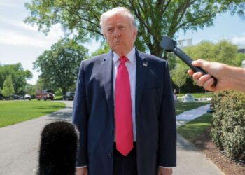 La evaluación del Pentágono contradice las afirmaciones de Trump sobre Irán mientras el público se opone a la guerra