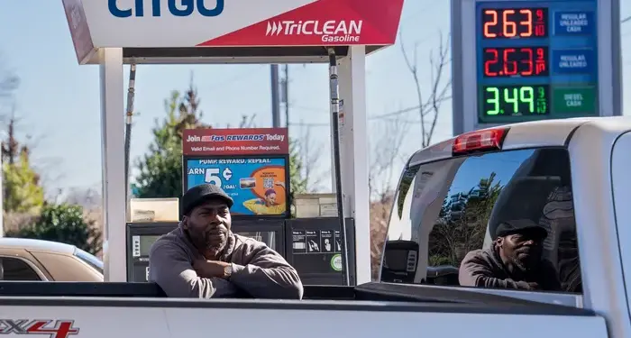 US Annual Inflation Shoots Up to 3.3 Percent, Highest Level Since May 2024