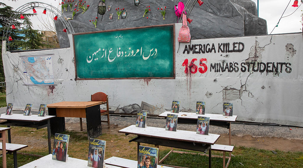 La maquinaria de guerra estadounidense se basa en décadas de mentiras. El ataque a Irán no es una excepción.