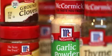 The trend was underscored by Sysco’s $29.1 billion acquisition of Jetro Restaurant Depot and McCormick’s $44.8 billion deal with Unilever Foods.