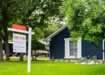 New Listings Tick Up 3 Percent as Mortgage Rates Continue to Slide