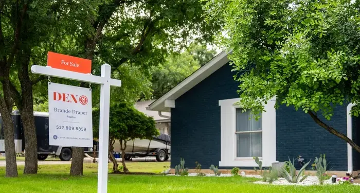 New Listings Tick Up 3 Percent as Mortgage Rates Continue to Slide