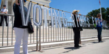 Mientras la Ley Trump SAVE America se estanca en el Congreso, los estados rojos aprueban sus propias versiones