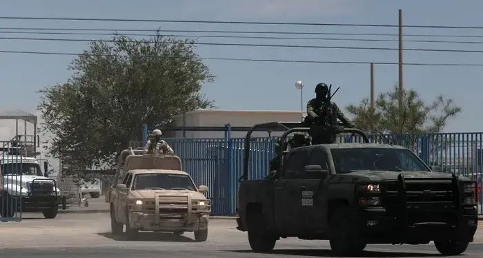 2 US Embassy Employees, 2 Mexican Officials Killed in Car Crash