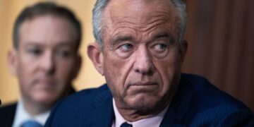 RFK Jr. se niega a reconocer que pidió “re-crianza” de los niños negros en 2024