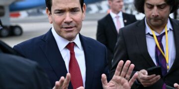 Rubio dice que Irán debería gastar en su gente en lugar de financiar al ejército, mientras Trump solicita 1,5 billones de dólares para el Pentágono