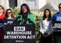 Tlaib presenta proyecto de ley para prohibir a ICE utilizar almacenes para detener inmigrantes