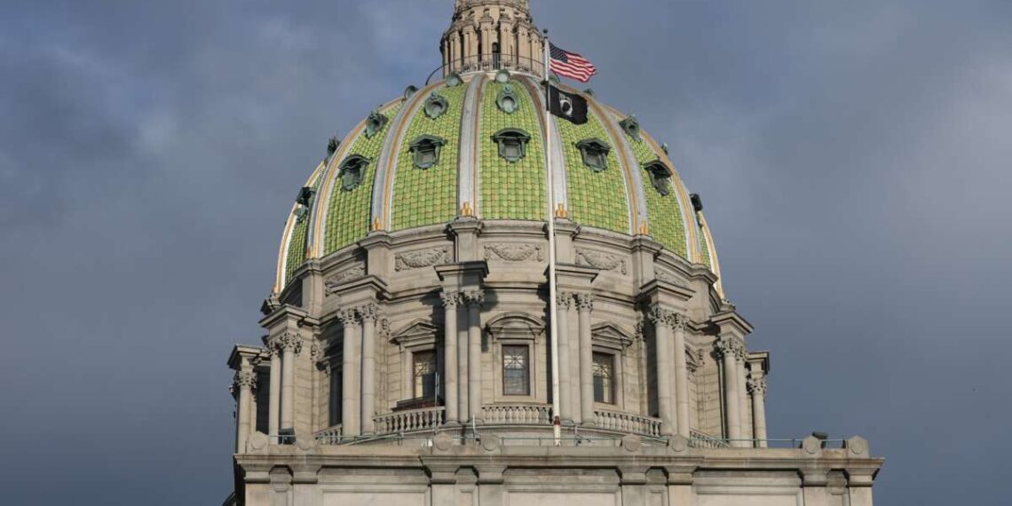 Tribunal de Pensilvania dictamina que la ley estatal que prohíbe los fondos para el aborto es inconstitucional
