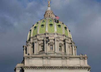 Tribunal de Pensilvania dictamina que la ley estatal que prohíbe los fondos para el aborto es inconstitucional