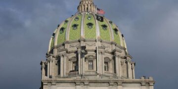 Tribunal de Pensilvania dictamina que la ley estatal que prohíbe los fondos para el aborto es inconstitucional