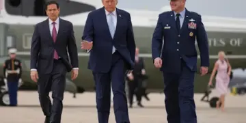 Trump Signals Possible US Operation to Reopen Strait of Hormuz