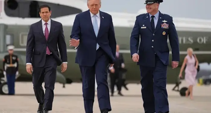 Trump Signals Possible US Operation to Reopen Strait of Hormuz