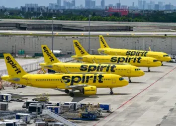US Airlines to Aid Stranded Passengers After Spirit Airlines Shuts Down