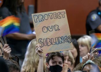 La administración Trump investiga a Smith College por admitir estudiantes trans