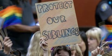 La administración Trump investiga a Smith College por admitir estudiantes trans